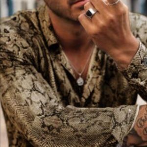 NEW MEN’s HIGH FASHION LONG SLEEVE SNAKE SKIN PRINT SHIRT